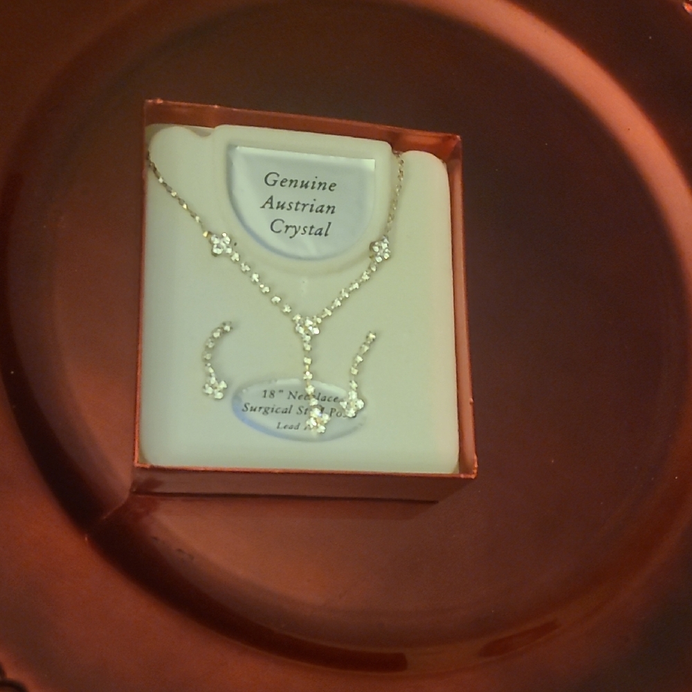 Austrian Crystal Gold Necklace and Earring Set